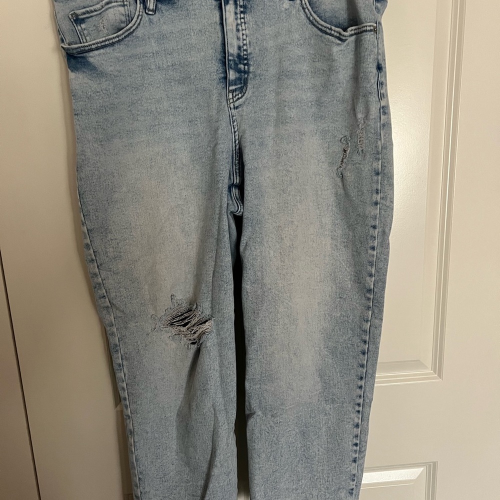 Ava + Viv Distressed Women's Jeans 20